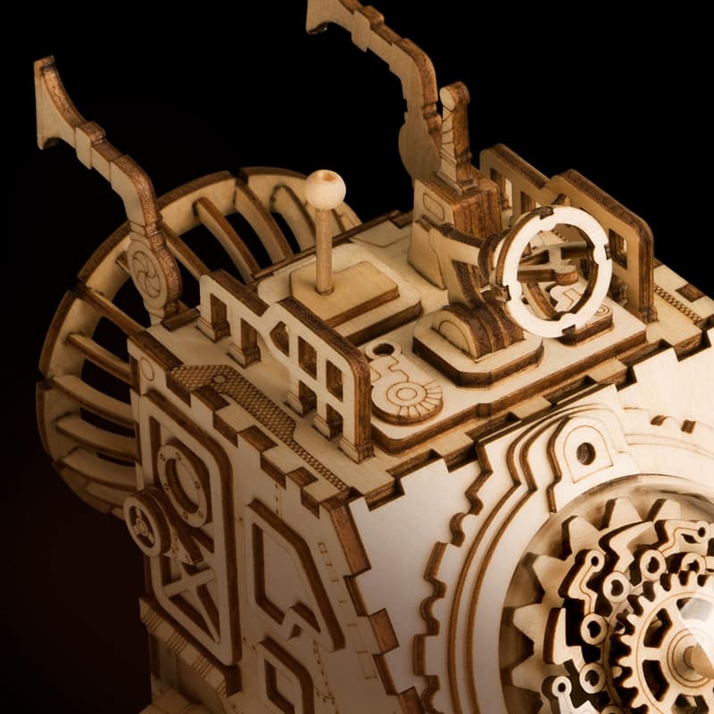 Robotime Rotatable Wooden DIY Steampunk Robot